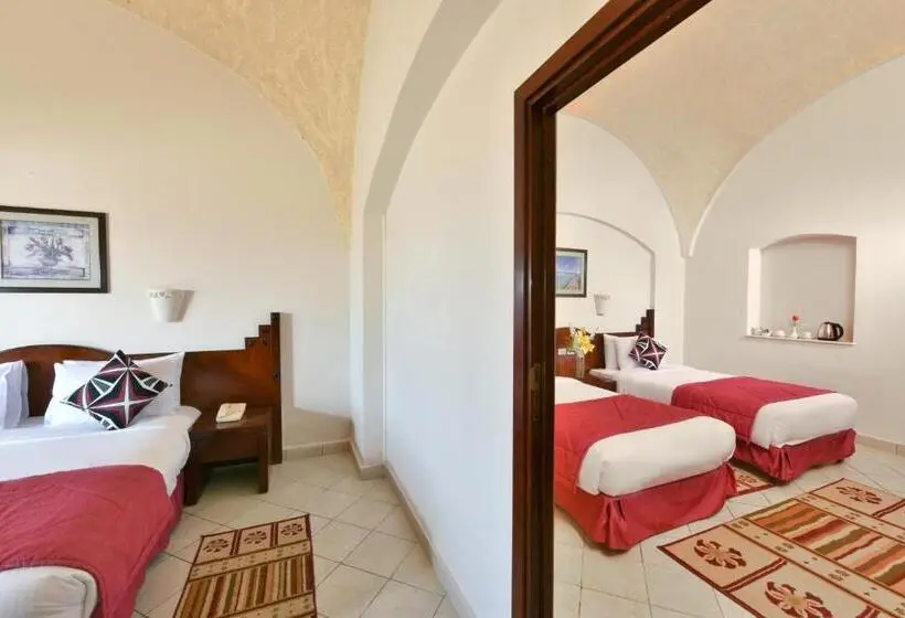 اتاق خانوادگی با چشمانداز دریا, Swisstouches Resort & Spa Marsa Alam