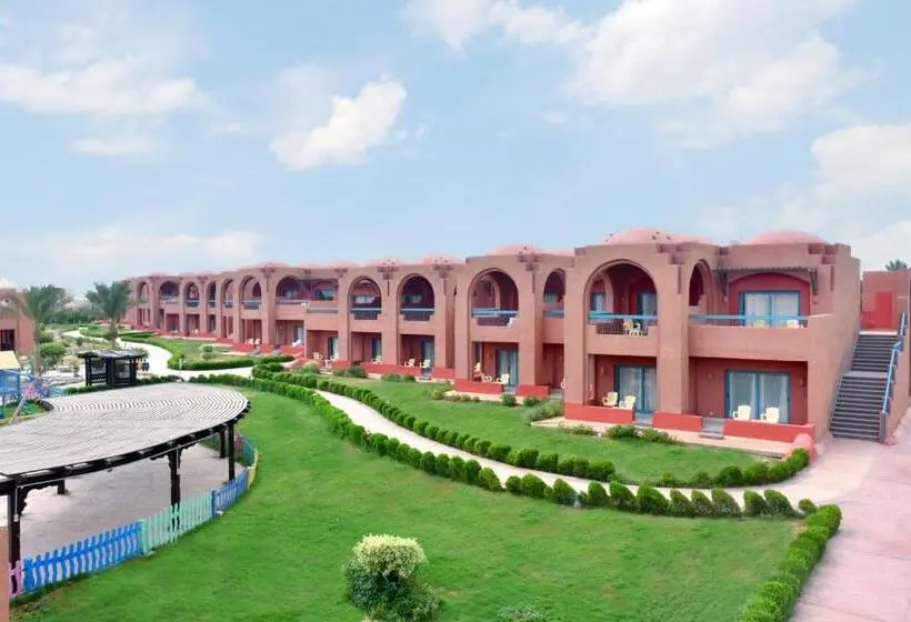 اتاق خانوادگی با چشمانداز دریا, Swisstouches Resort & Spa Marsa Alam