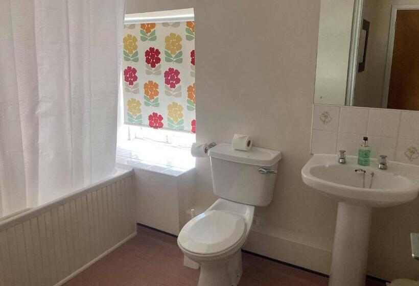 キングサイズベッドのスタンダードルーム, Thorverton Arms