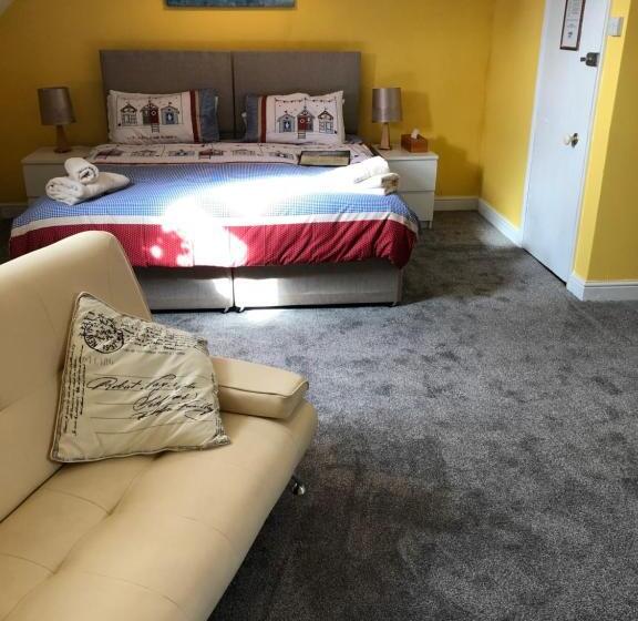 スタンダードルーム, Torwood House