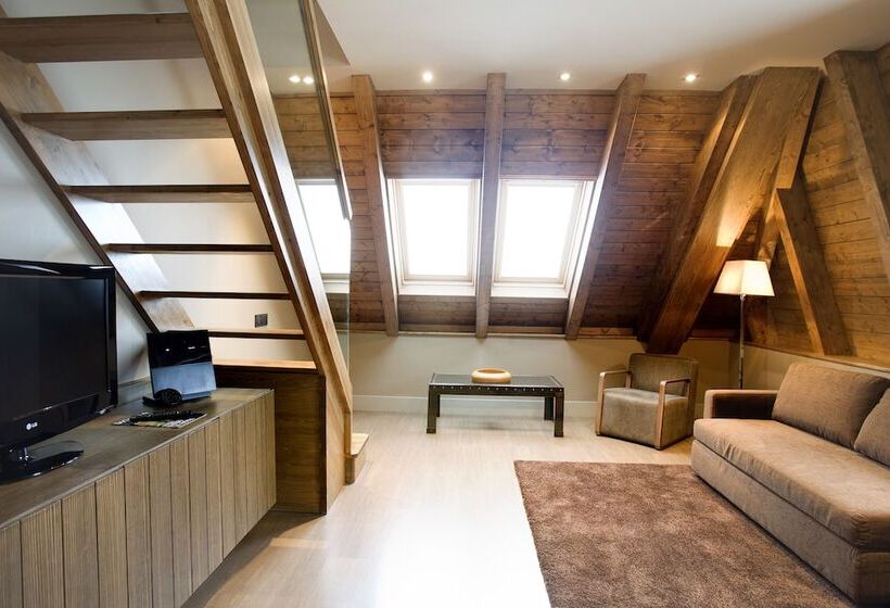 スイート, Val De Neu G.l