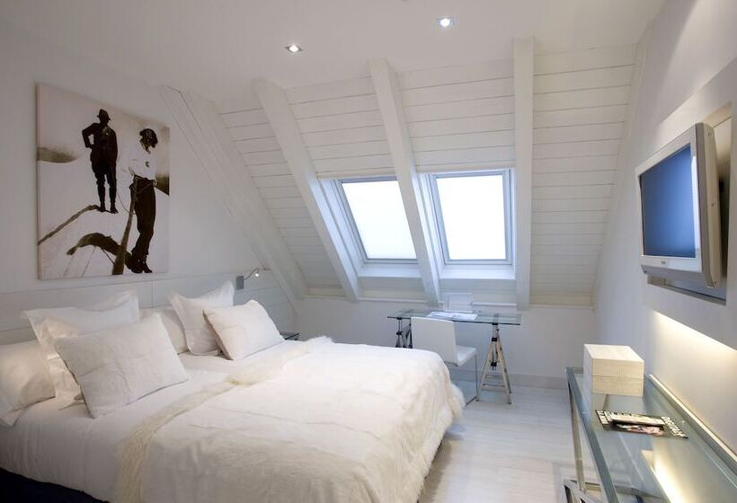 ロイヤルスイート, Val De Neu G.l