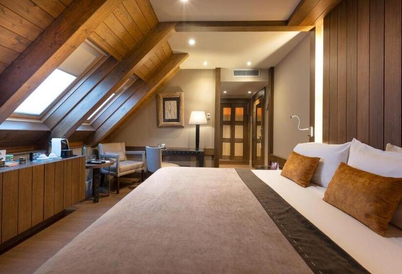 スタンダードルーム, Val De Neu G.l