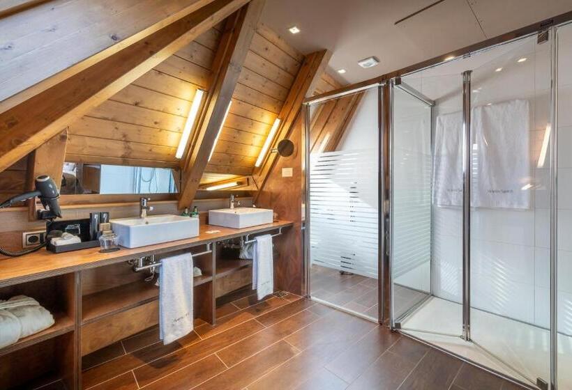 ジュニアスイート, Val De Neu G.l