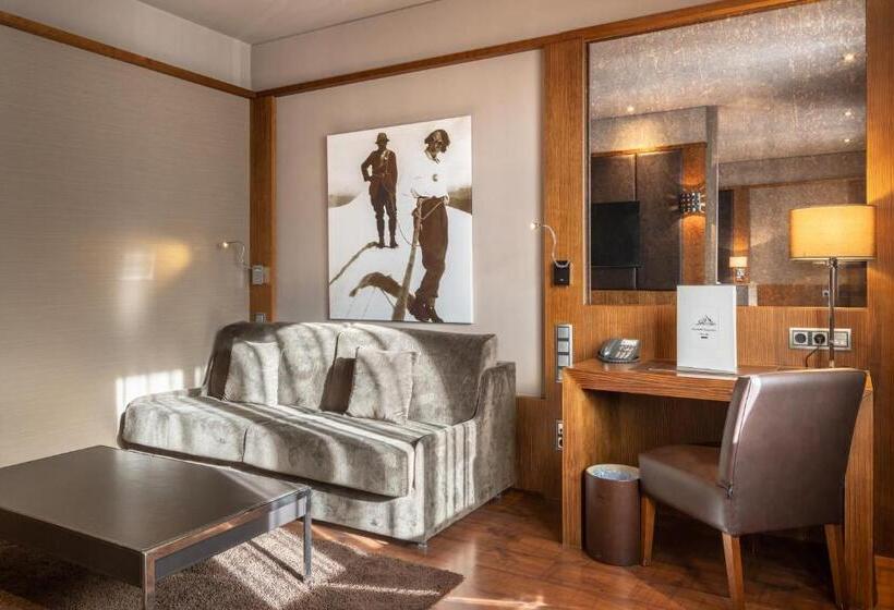 ジュニアスイート, Val De Neu G.l