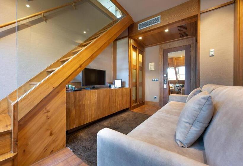 ジュニアスイート, Val De Neu G.l