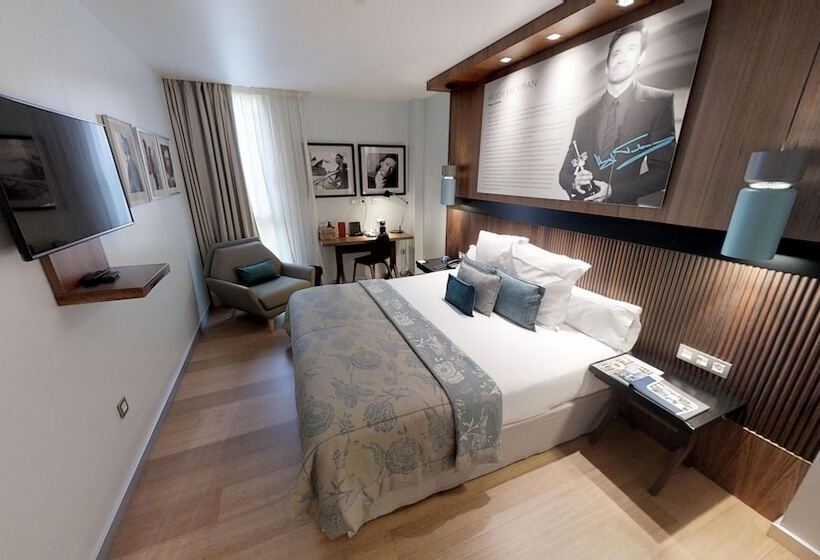 Номер Стандарт, Zinema7