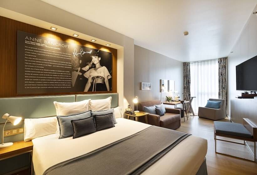 패밀리 룸, Zinema7