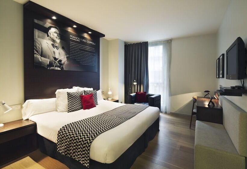 스탠다드 룸, Zinema7