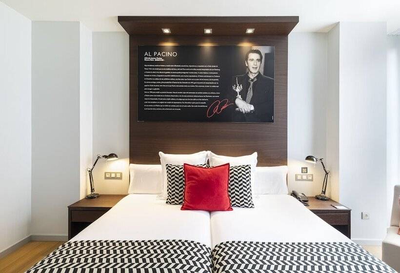 Номер Стандарт, Zinema7