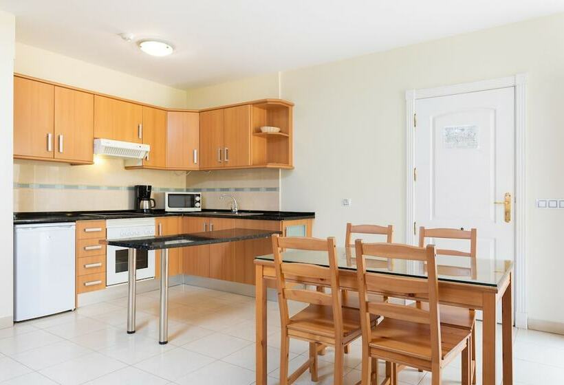 Апартаменты 2 Спальни, Residencial El Llano