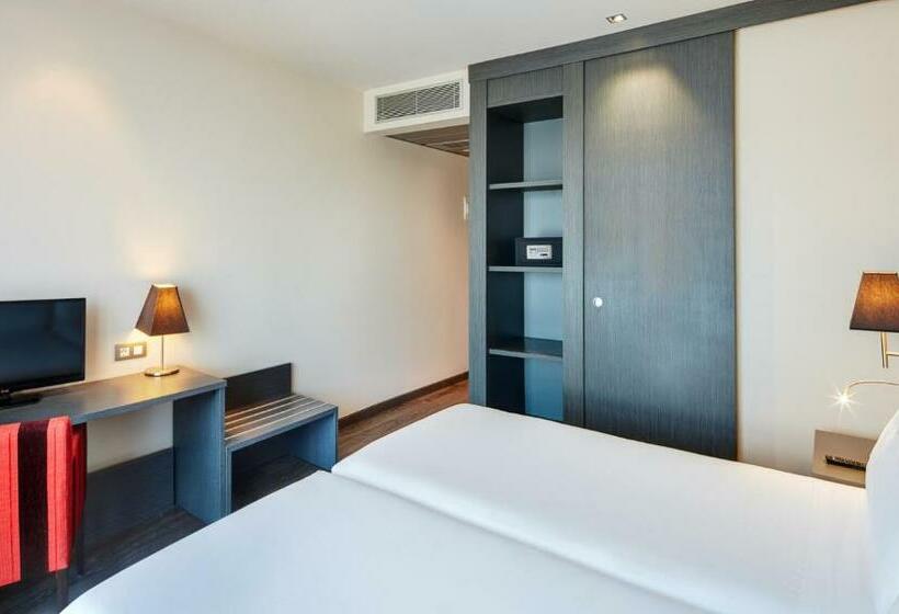 スタンダードルーム, Sercotel Plaza Feria