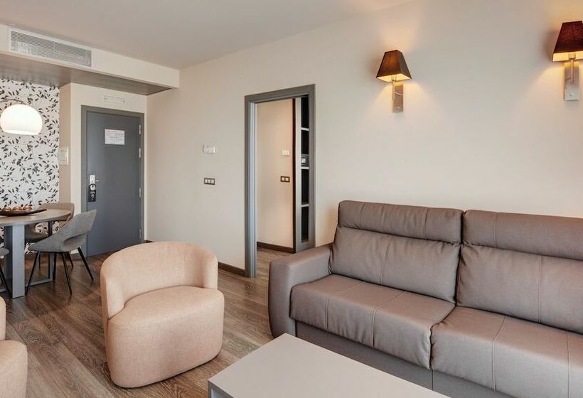 スタンダードルーム, Sercotel Plaza Feria