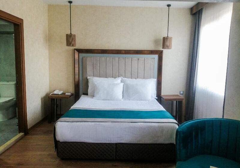 اتاق لوکس, The Life Hotel & Spa