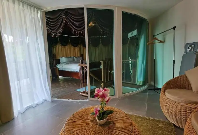Perhesviitti, Myrus Resort Langkawi