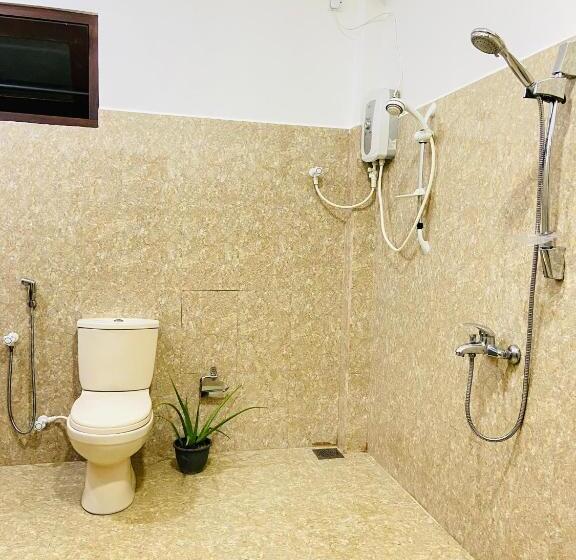 Apartamento 1 Dormitório com Sacada, Sun White Villa