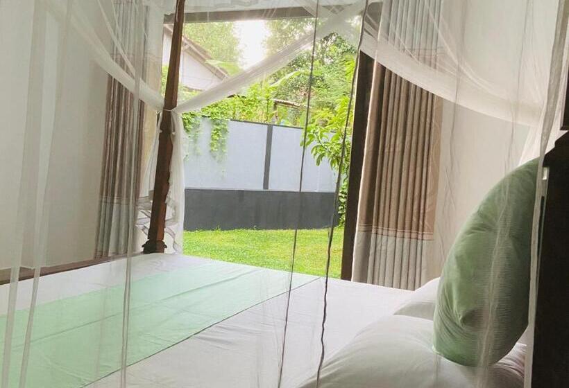 带1个卧室的带阳台的公寓, Sun White Villa
