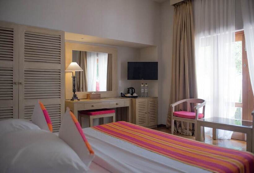 اتاق استاندارد, Adaaran Club Rannalhi   All Inclusive   45 Minutes Away From Male By Speedboat