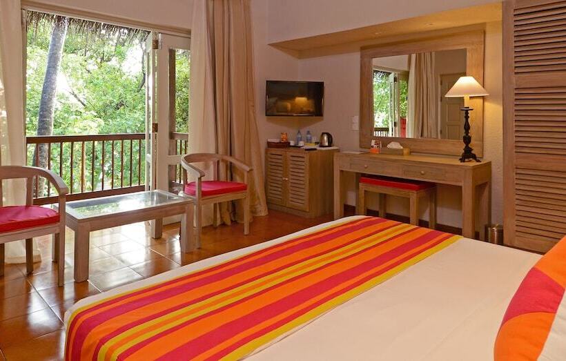 Camera Standard, Adaaran Club Rannalhi   All Inclusive   45 Minutes Away From Male By Speedboat