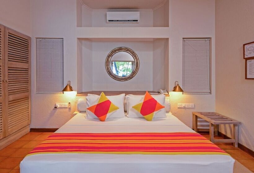 Camera Standard, Adaaran Club Rannalhi   All Inclusive   45 Minutes Away From Male By Speedboat