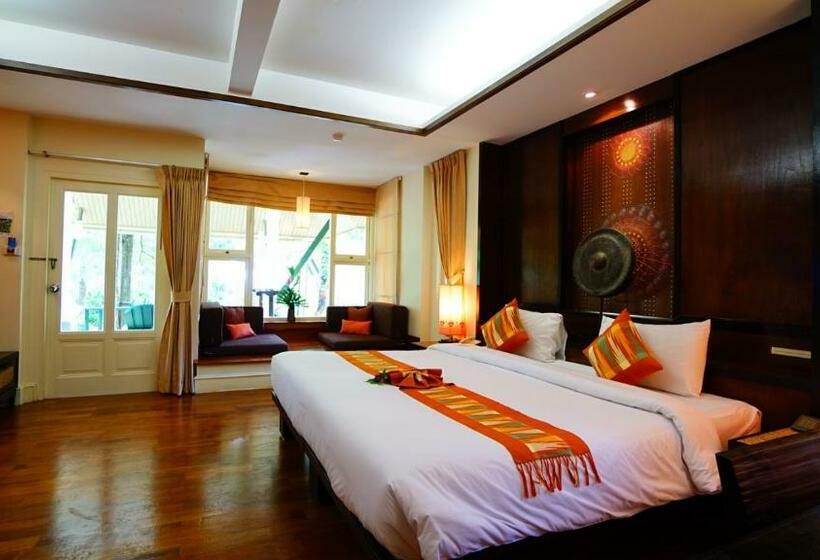 デラックスビラの１ベッドルーム, Baan Khaolak Beach Resort