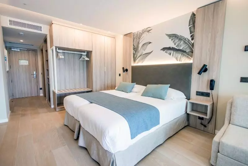 اتاق لوکس با چشمانداز دریاچه, Cinnamon Lodge Habarana
