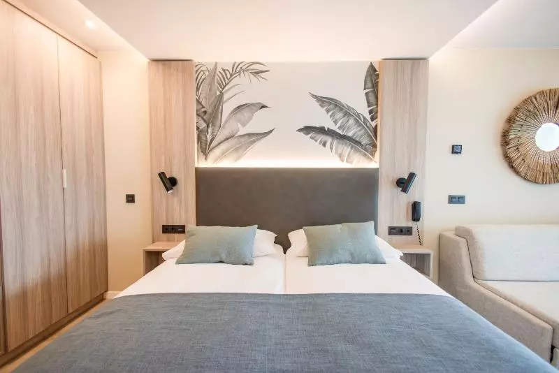 اتاق لوکس با چشمانداز دریاچه, Cinnamon Lodge Habarana