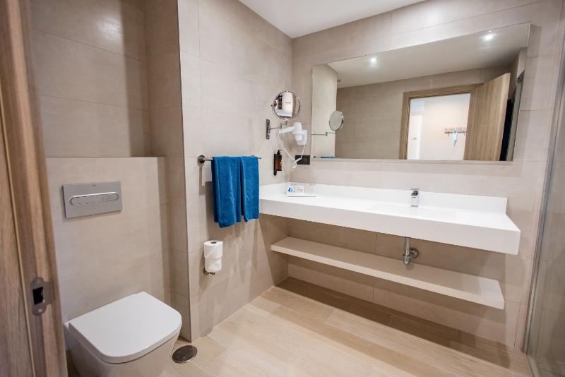 חדר דלוקס נוף לאגם, Cinnamon Lodge Habarana