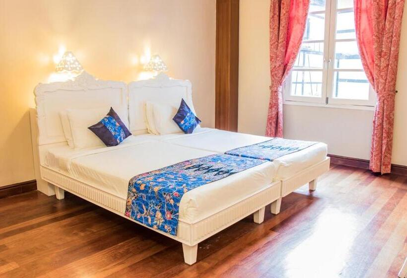 Номер Superior, Colmar Tropicale