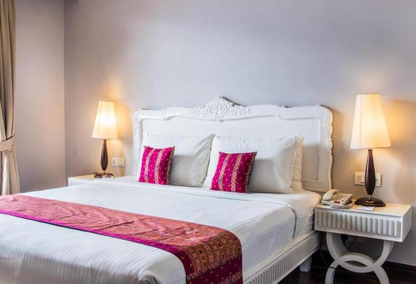 Номер Deluxe Кровать Кинг, Colmar Tropicale