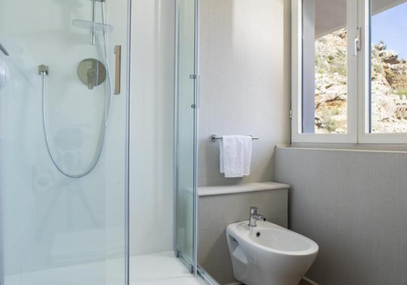 חדר סופריור, Colmar Tropicale