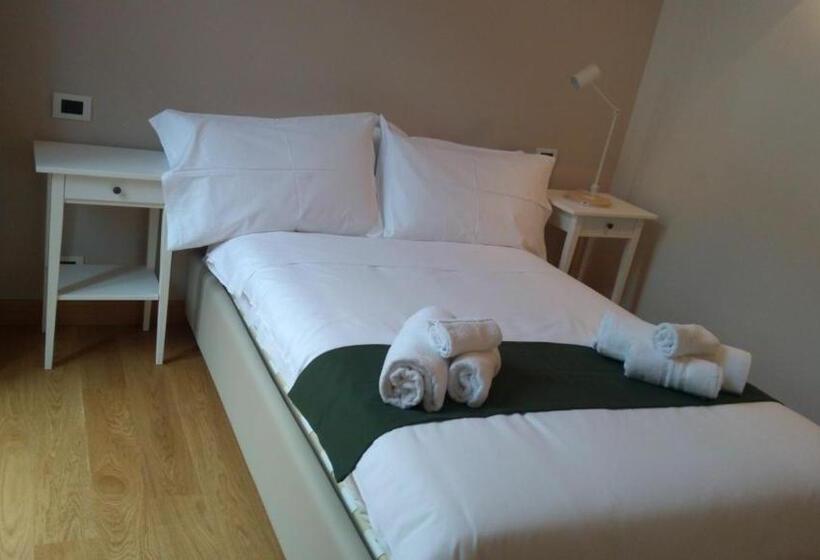 اتاق لوکس یک تخته, Colosseo Guest House