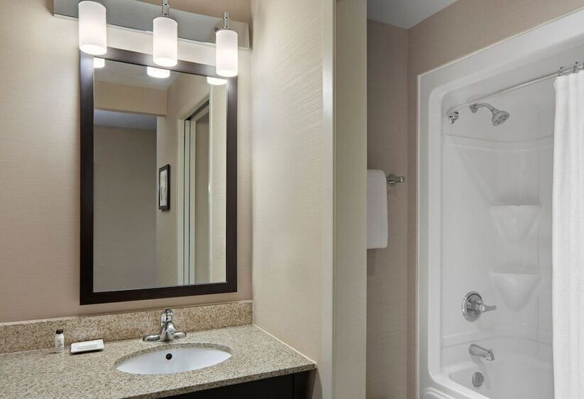 套房, Delta Hotels By Marriott Guelph Conference Centre