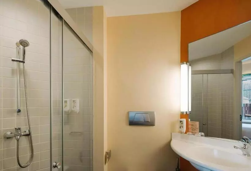 Standard Room King Size Bed