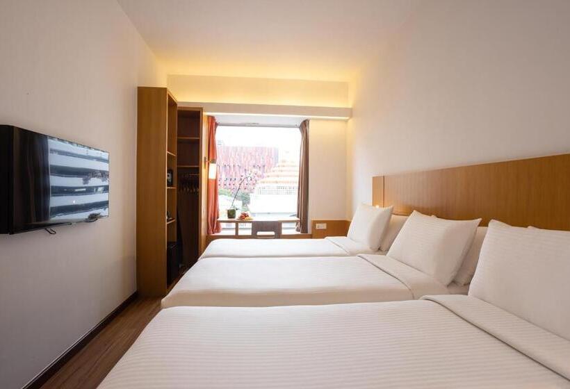 اتاق استاندارد سه نفره, Ibis Singapore On Bencoolen