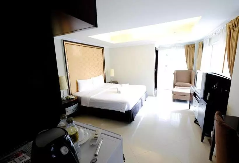 スタンダードルーム, Lk Metropole Pattaya