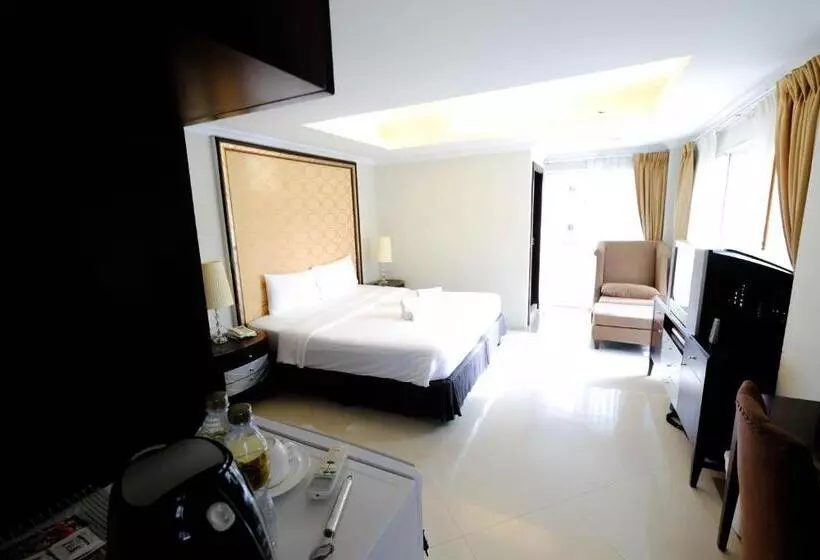 スタンダードルーム, Lk Metropole Pattaya