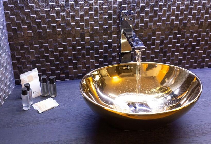 ジュニアスイート, Pace 1954