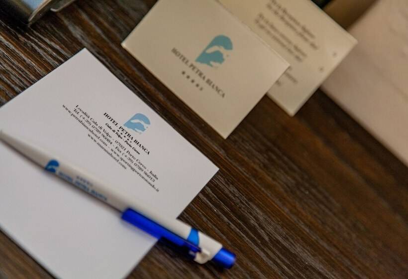 غرفة سوبيريور مطلّة علي الحديقة, Petra Bianca