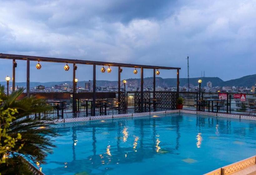 스탠다드 룸, Ramada By Wyndham Jaipur