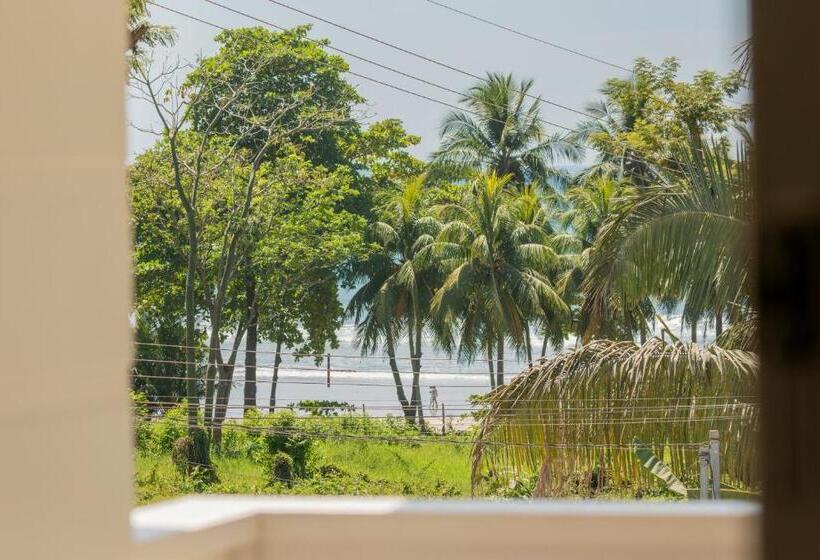 غرفة ديلوكس ذات إطلالة جانبية على البحر, Santa Teresa By The Beach