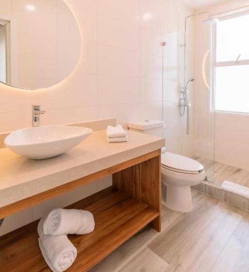 غرفة ديلوكس ذات إطلالة جانبية على البحر, Santa Teresa By The Beach