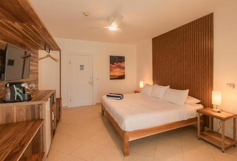 غرفة ديلوكس سرير كينج, Santa Teresa By The Beach