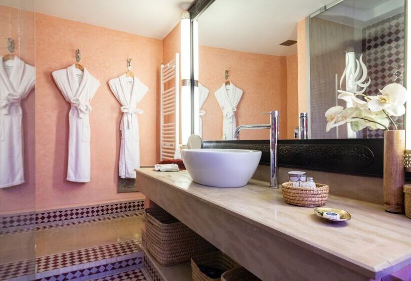 سوییت پرستیژ, Riad Flam & Spa