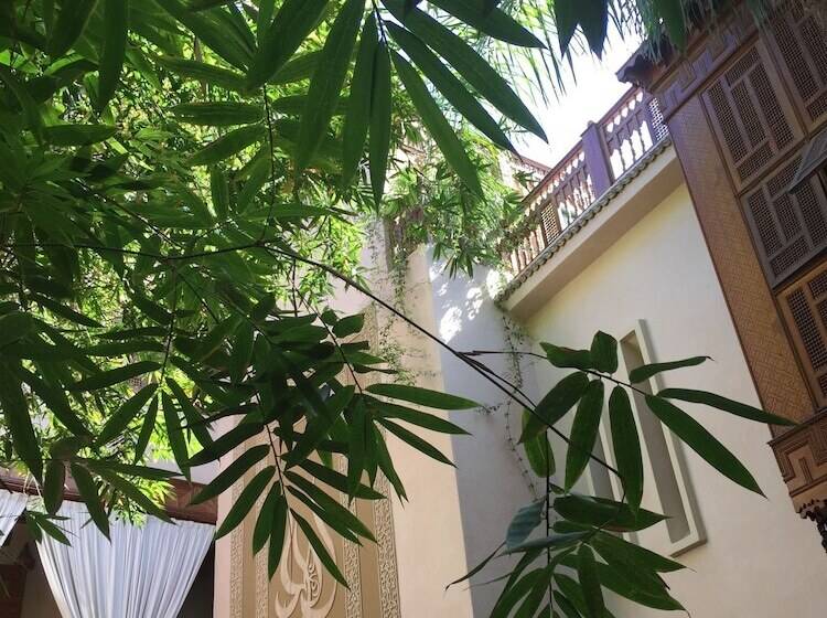 سوییت پرستیژ, Riad Flam & Spa