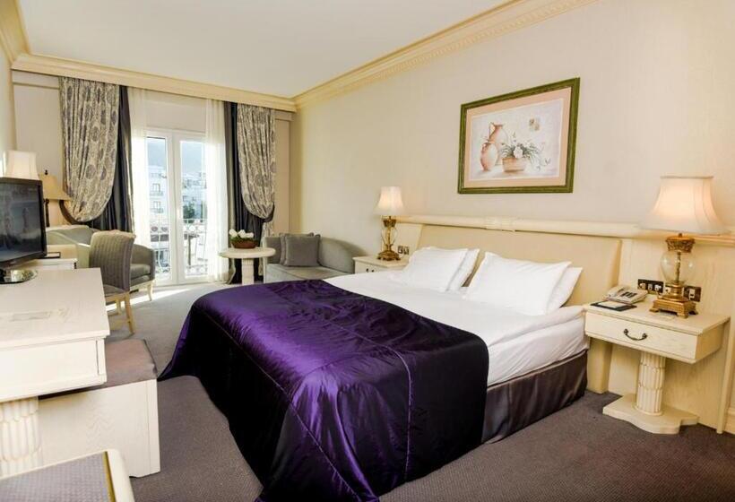 Номер Стандарт, Rocks Hotel & Casino