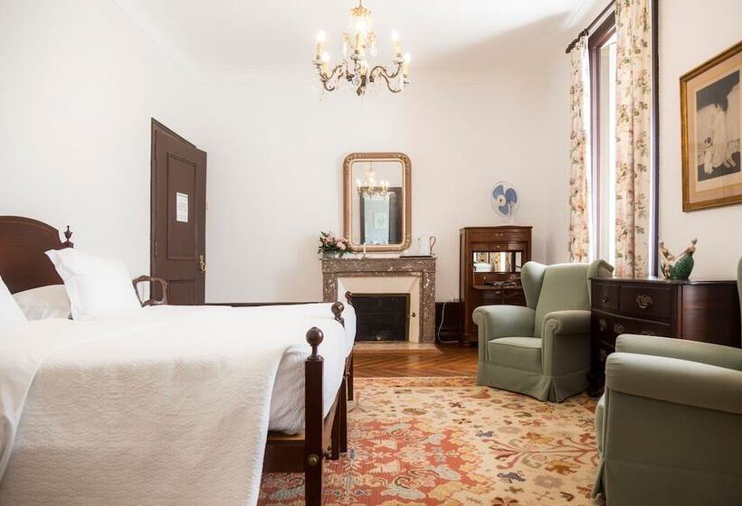 标准间, Vila Duparchy