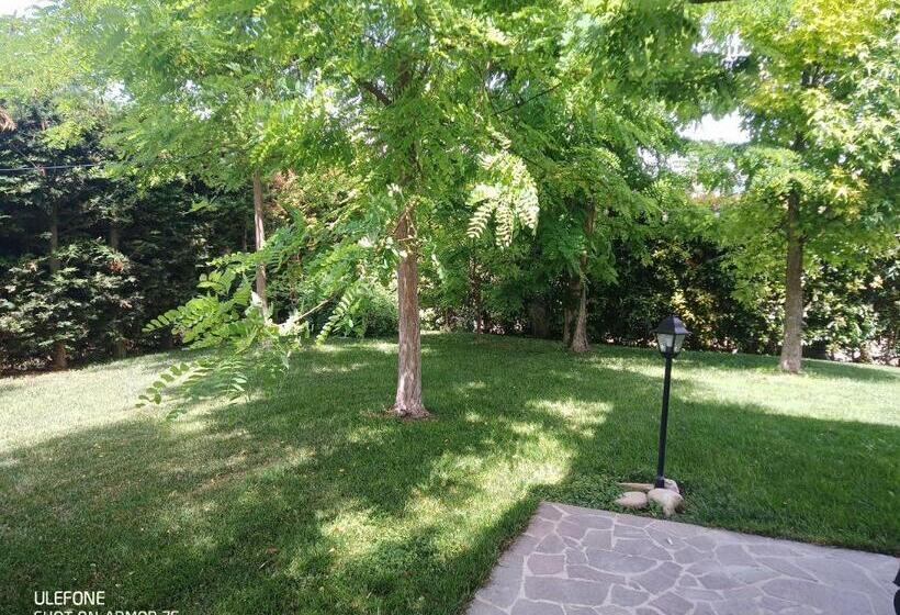Номер Стандарт Трехместный, B&b La Poeta