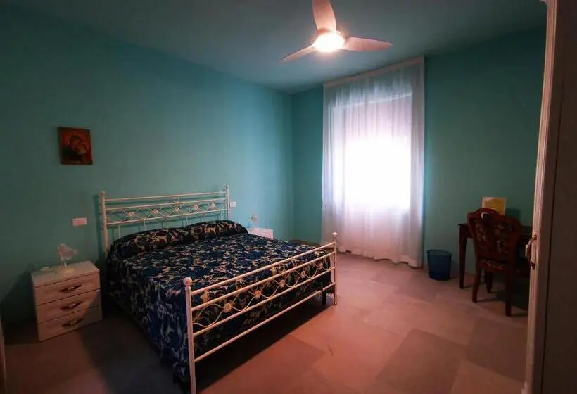 اتاق استاندارد سه نفره, B&b San Marco Porta Maggiore