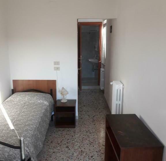 싱글 디럭스 룸, La Torretta